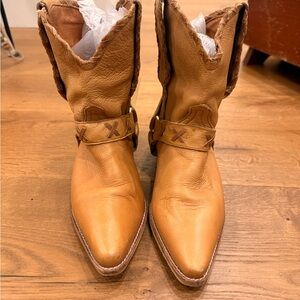 Classic Tan Leather Heeled Boots